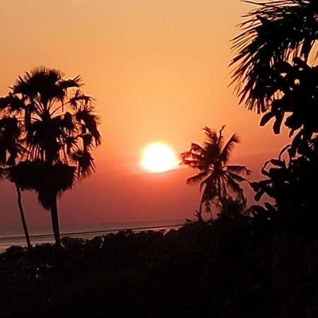 Pondok Wisata Balty Bali อาเม็ด ภายนอก รูปภาพ